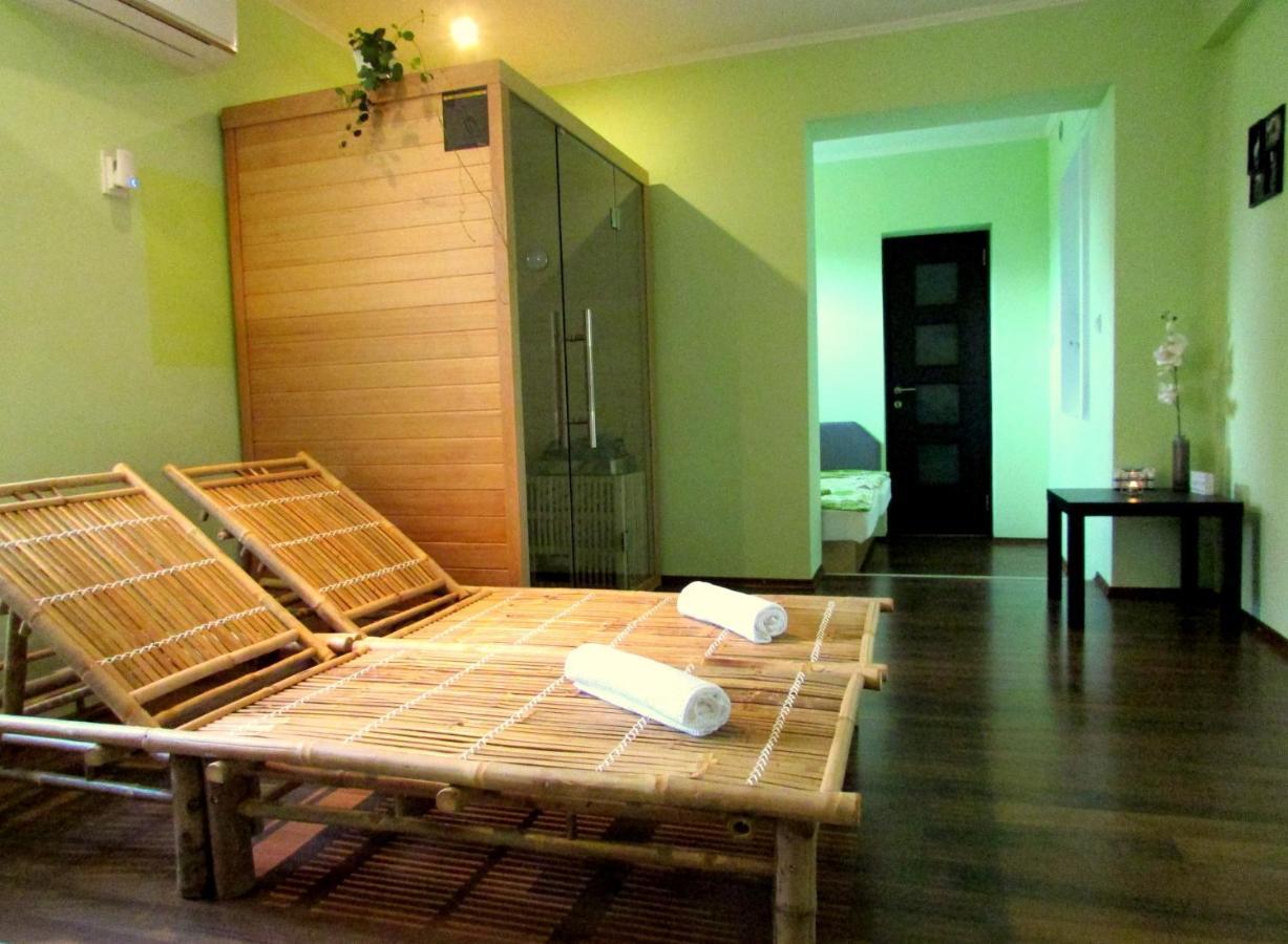 Green Corner Wellness Püspökladány 外观 照片