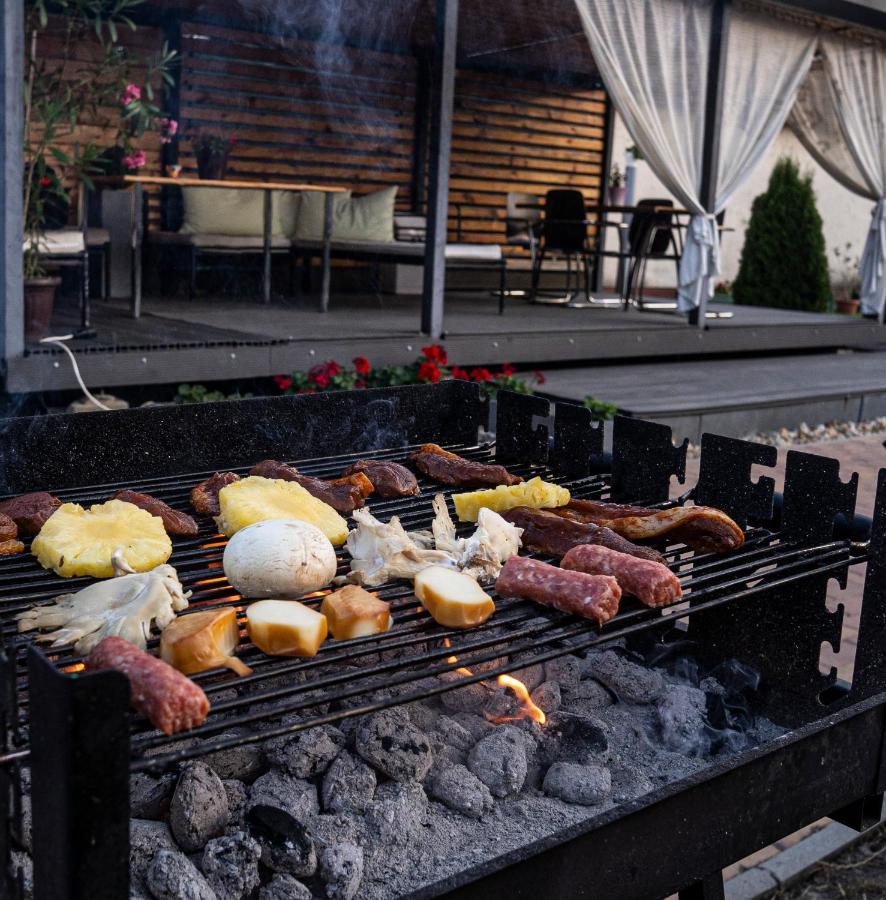 Green Corner Wellness Püspökladány 外观 照片