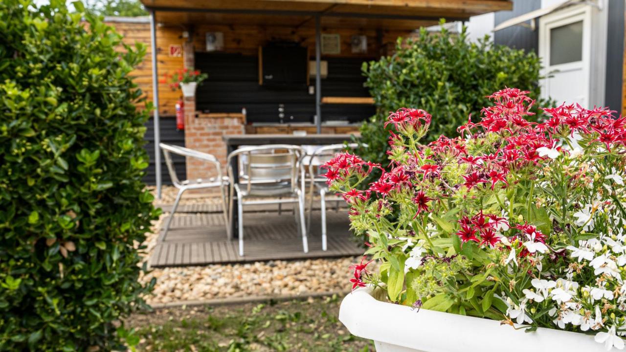 Green Corner Wellness Püspökladány 外观 照片