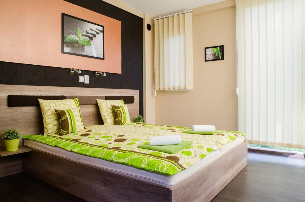 Green Corner Wellness Püspökladány 客房 照片